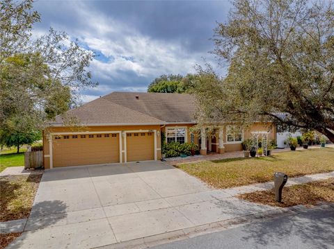 290 THOMAS DRIVE CASSELBERRY FL 32707
