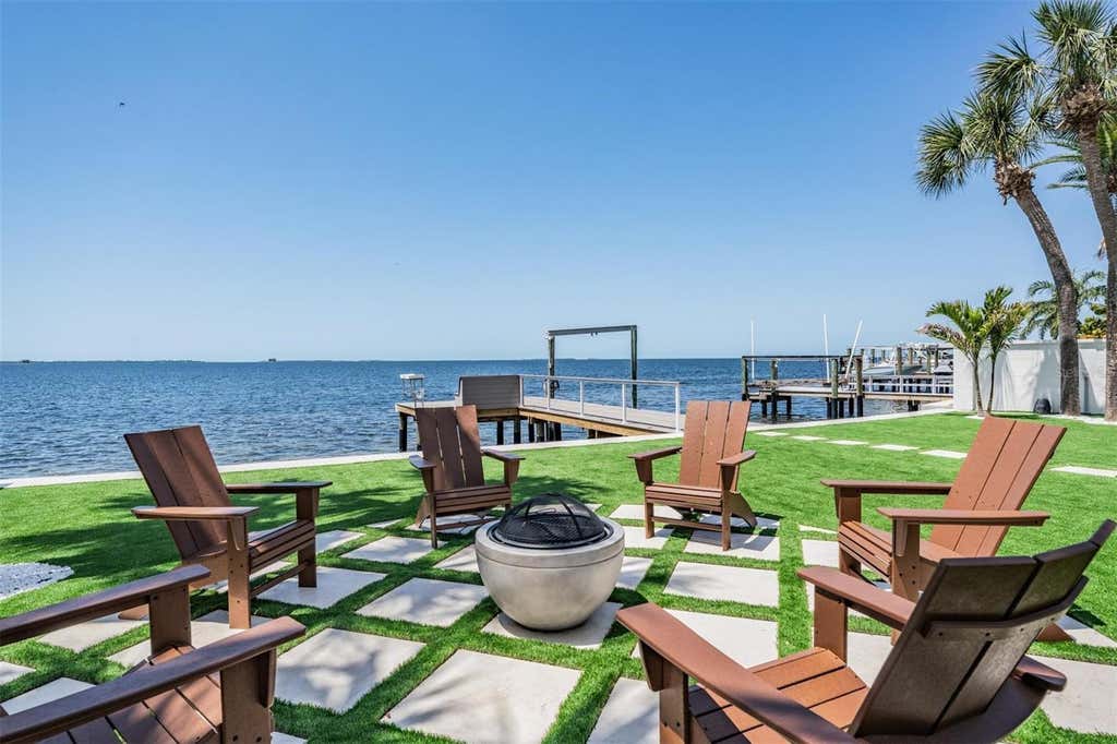 Photo of 128 Carlyle Drive, Palm Harbor, FL 34683 (MLS # TB8542497)