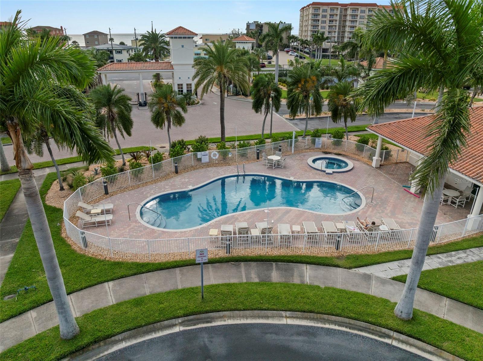 LAS PALMAS CONDO - Residential