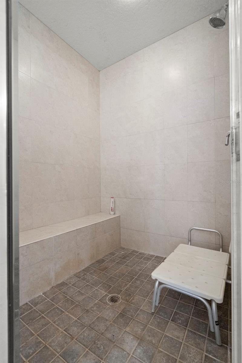 LAS PALMAS CONDO - Residential