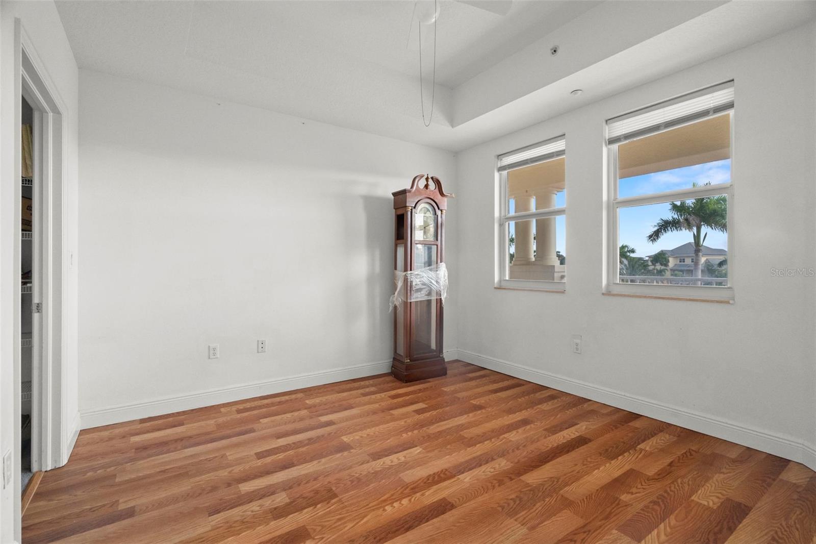 LAS PALMAS CONDO - Residential