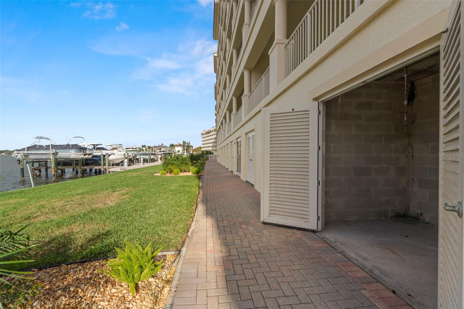 LAS PALMAS CONDO - Residential