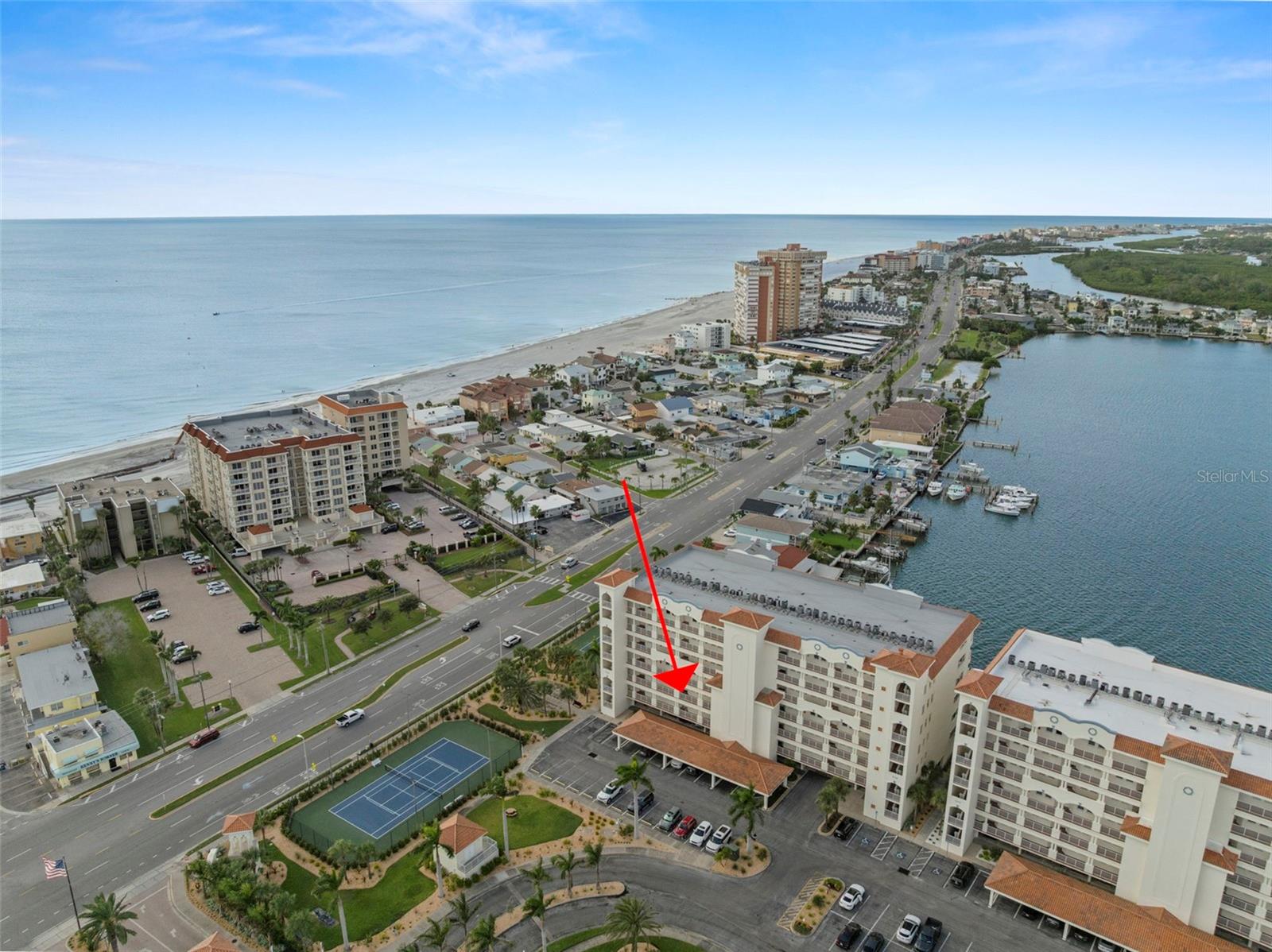 LAS PALMAS CONDO - Residential