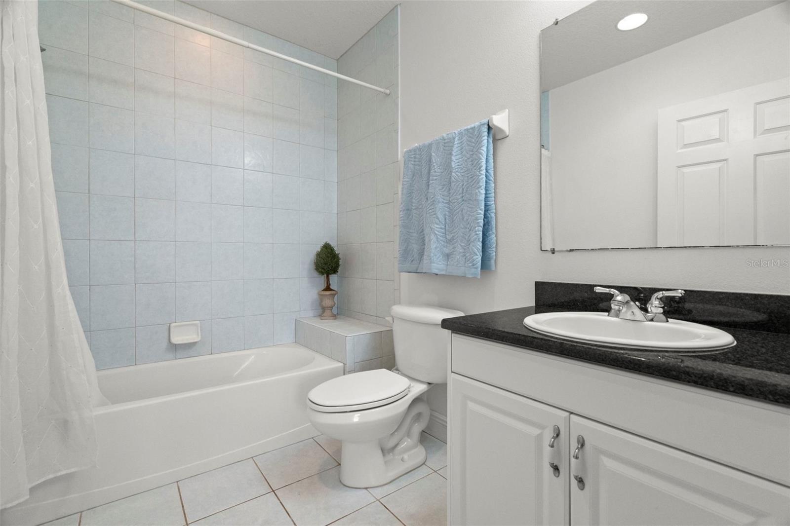 LAS PALMAS CONDO - Residential