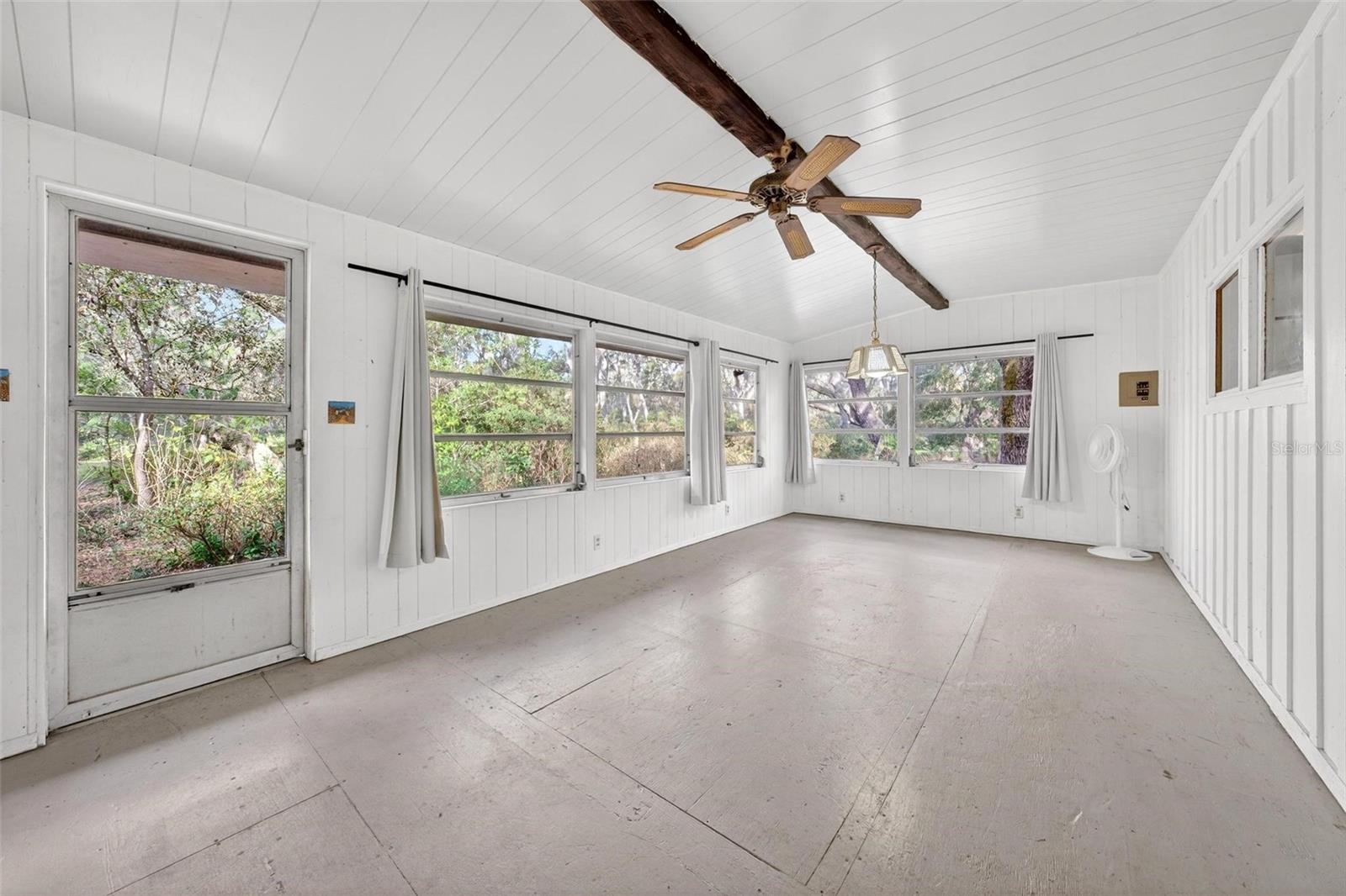 MAYWOOD - Residential