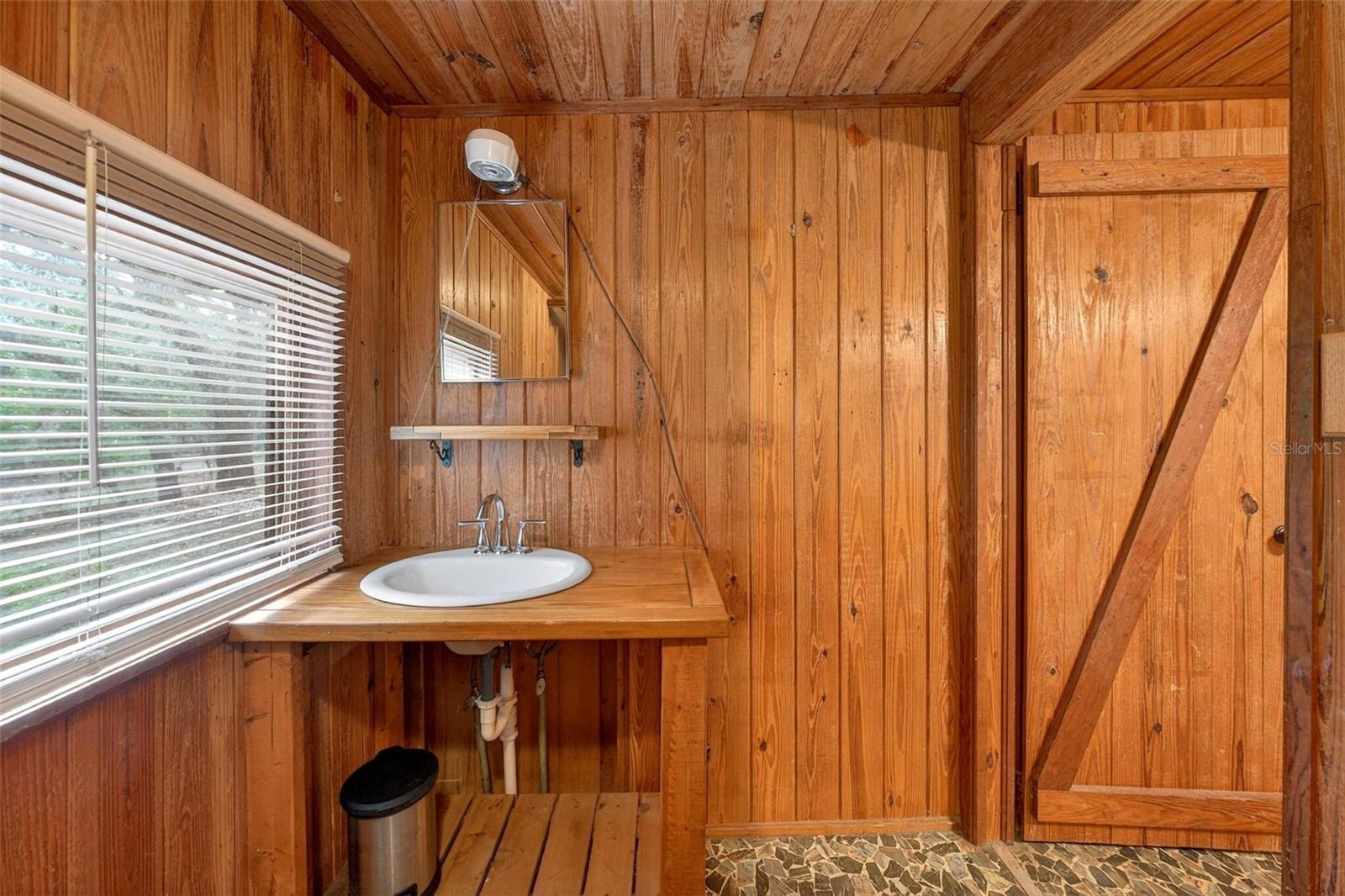 MAYWOOD - Residential