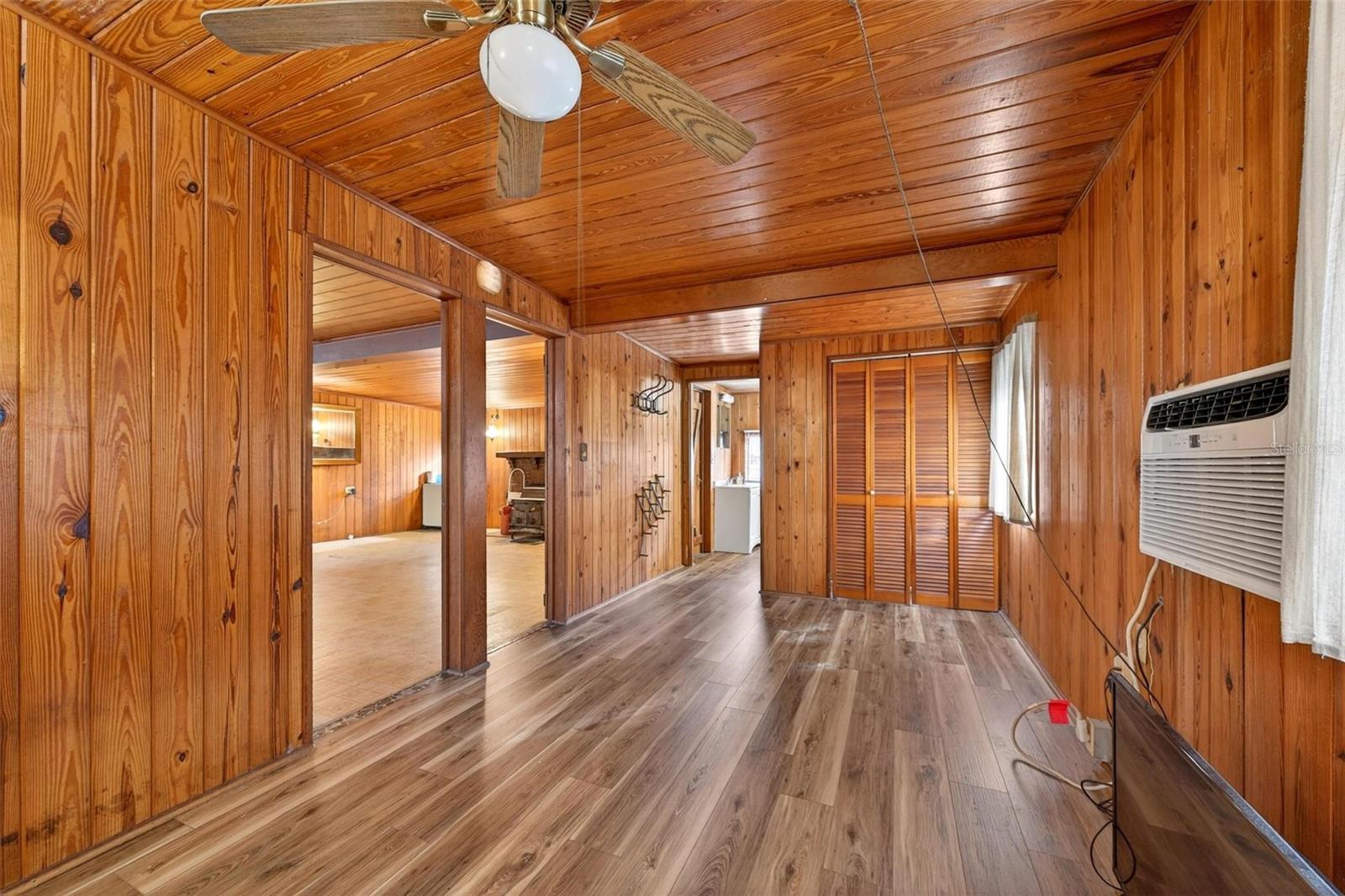 MAYWOOD - Residential