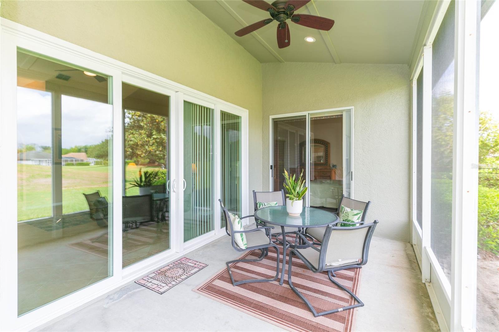 RIVER HILLS COUNTRY CLUB PARCE - Residential