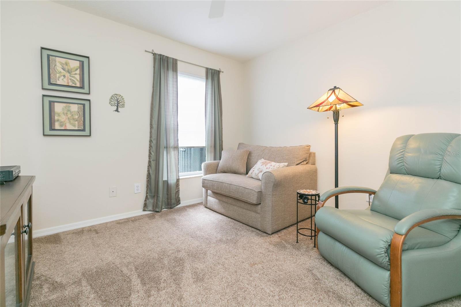 RIVER HILLS COUNTRY CLUB PARCE - Residential