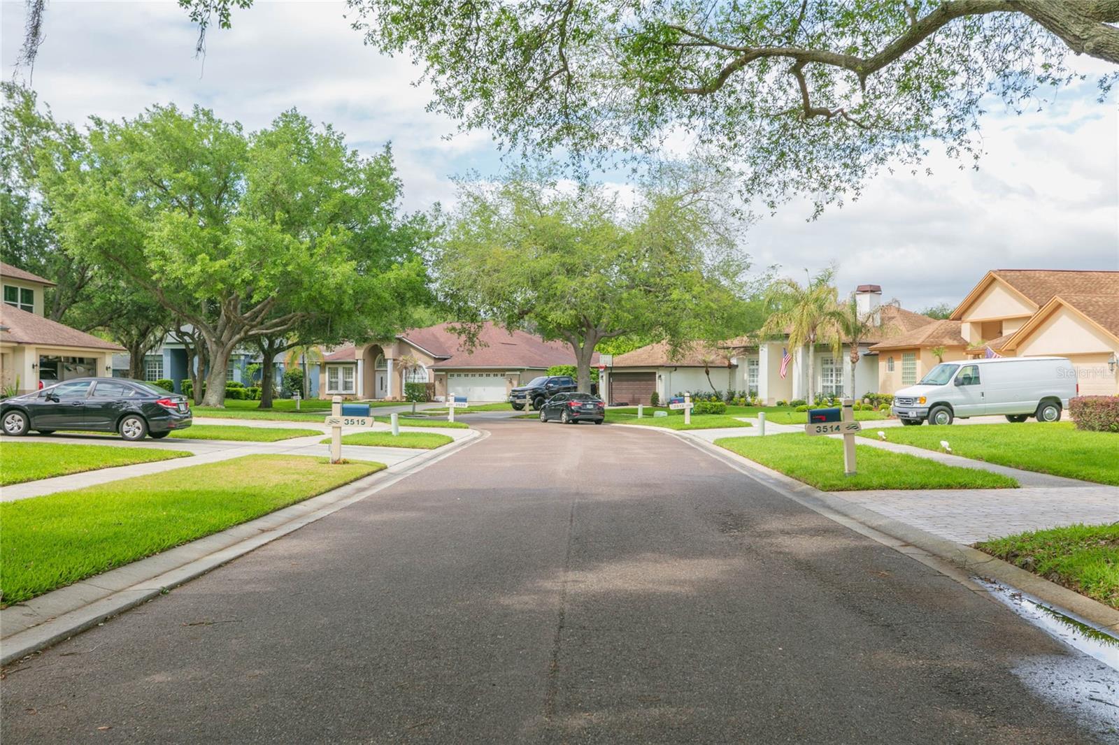 RIVER HILLS COUNTRY CLUB PARCE - Residential