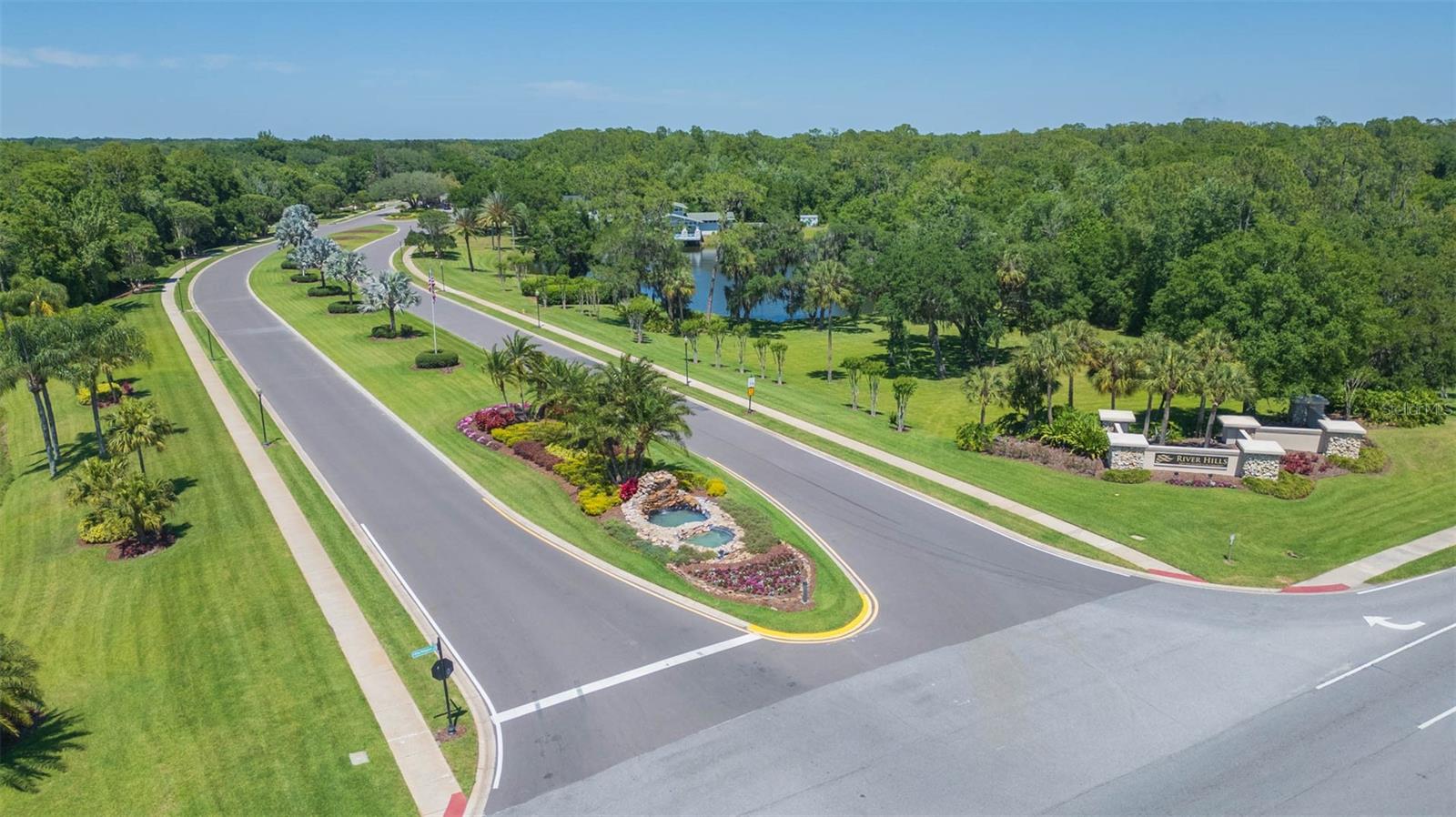 RIVER HILLS COUNTRY CLUB PARCE - Residential