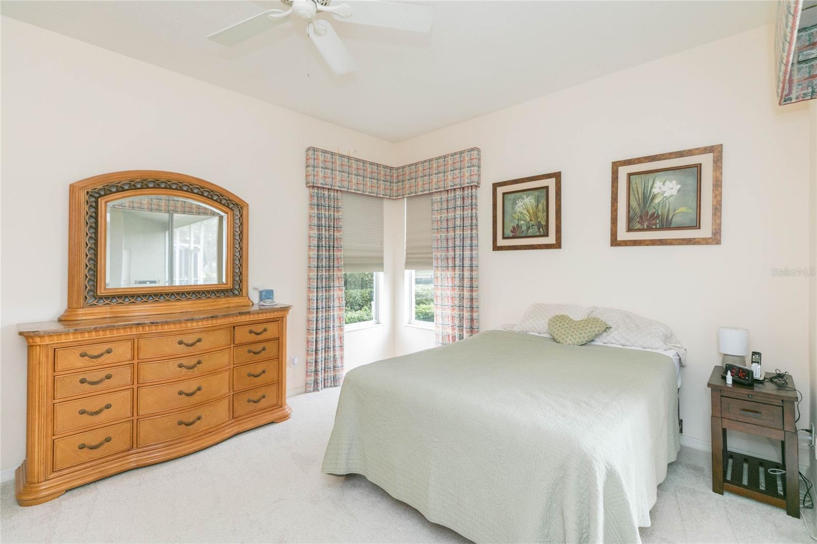 RIVER HILLS COUNTRY CLUB PARCE - Residential