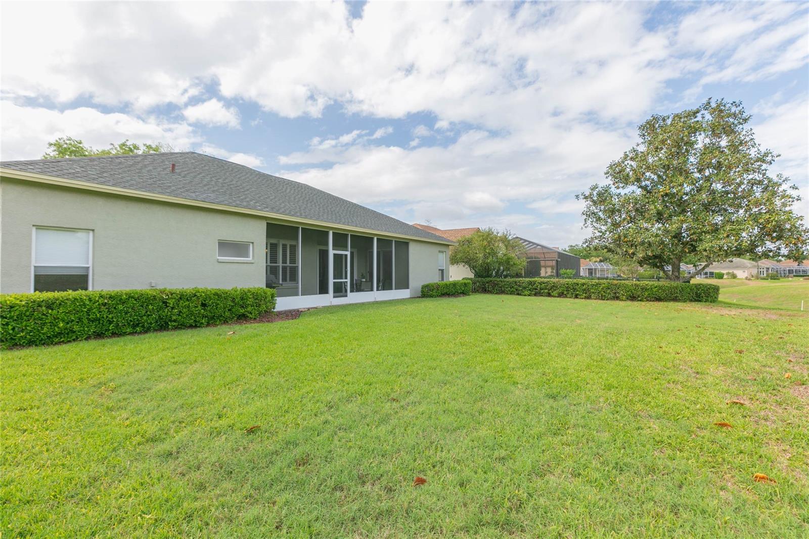 RIVER HILLS COUNTRY CLUB PARCE - Residential