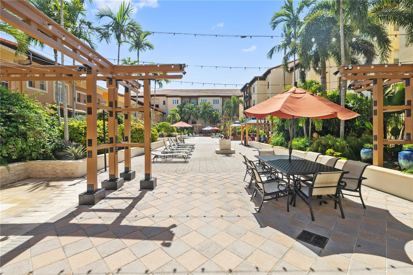 MADISON AT ST PETE II - Residential