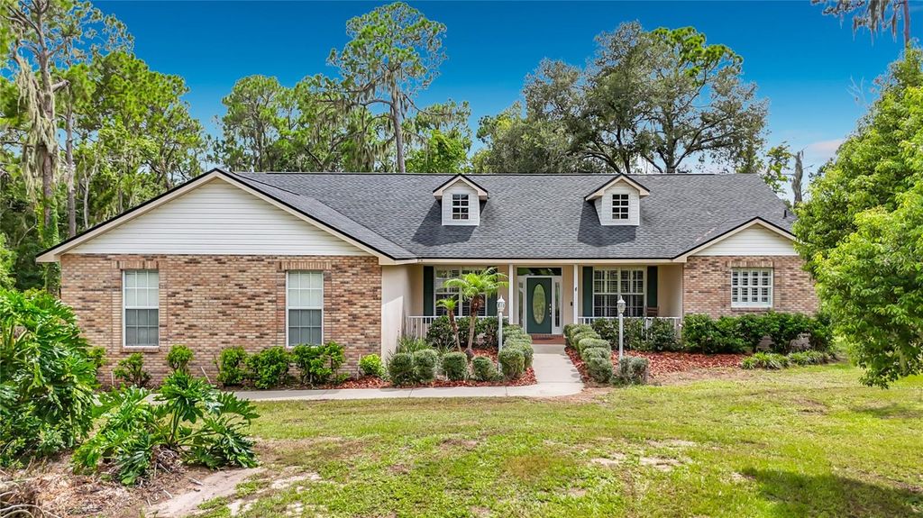 Photo of 11319 Tralee Drive, Riverview, FL 33569 (MLS # TB8531775)