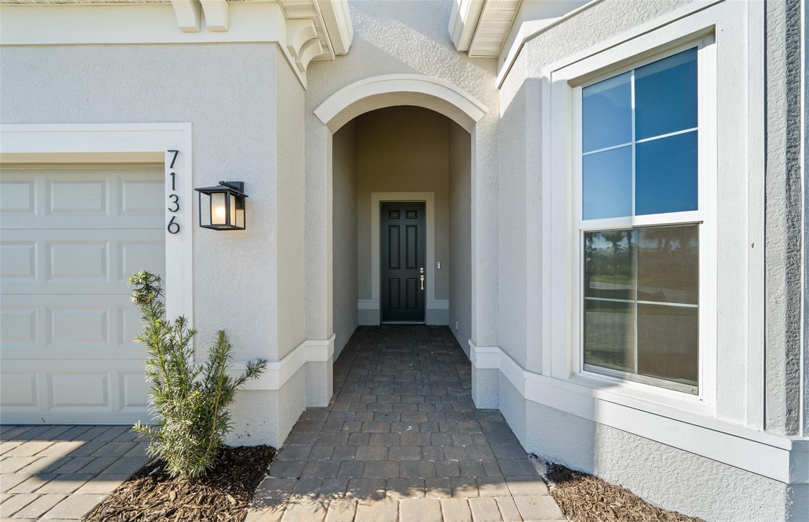 7621 FULHAM AVENUE
