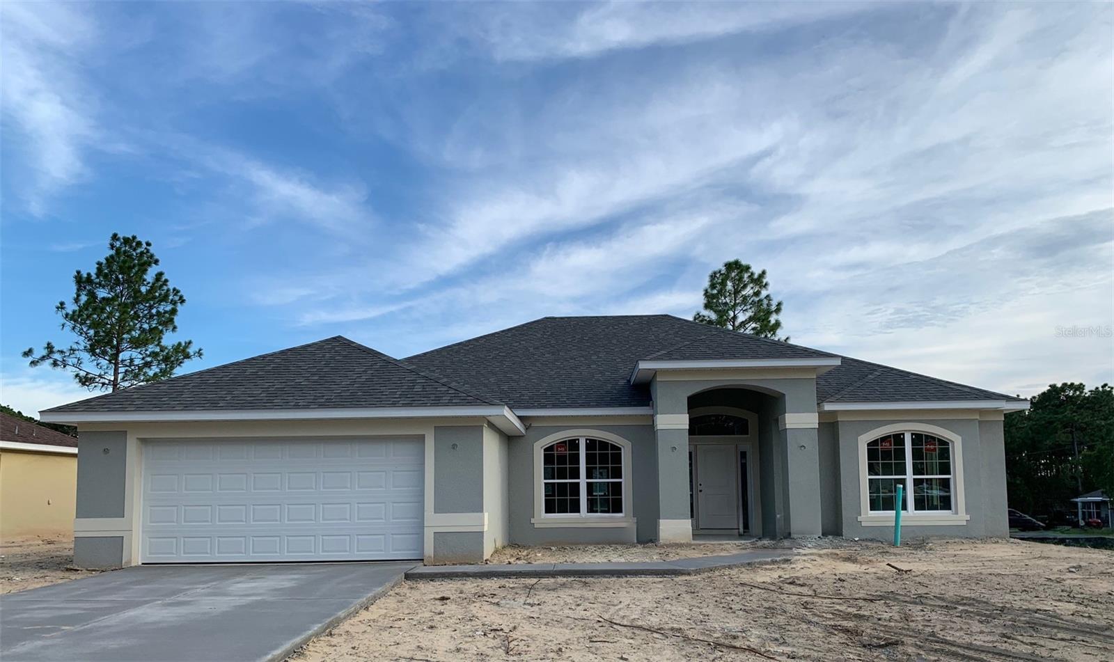 2208 W LANDMARK DRIVE