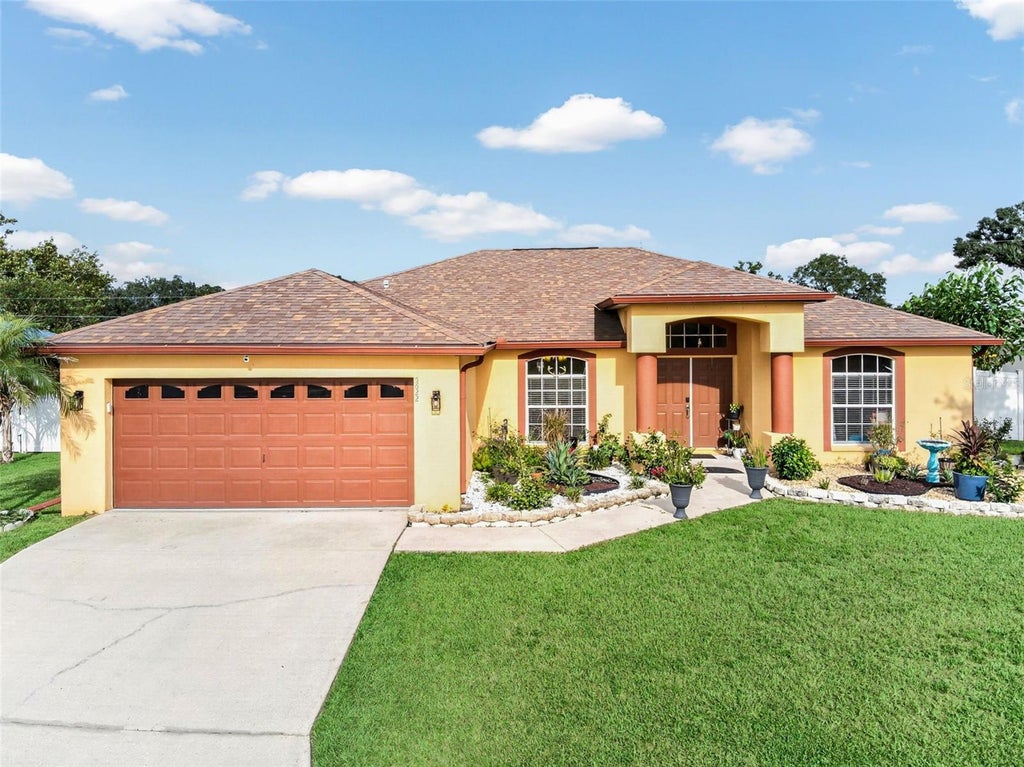 Photo of 5622 Fischer Drive, Lakeland, FL 33812 (MLS # L4964882)