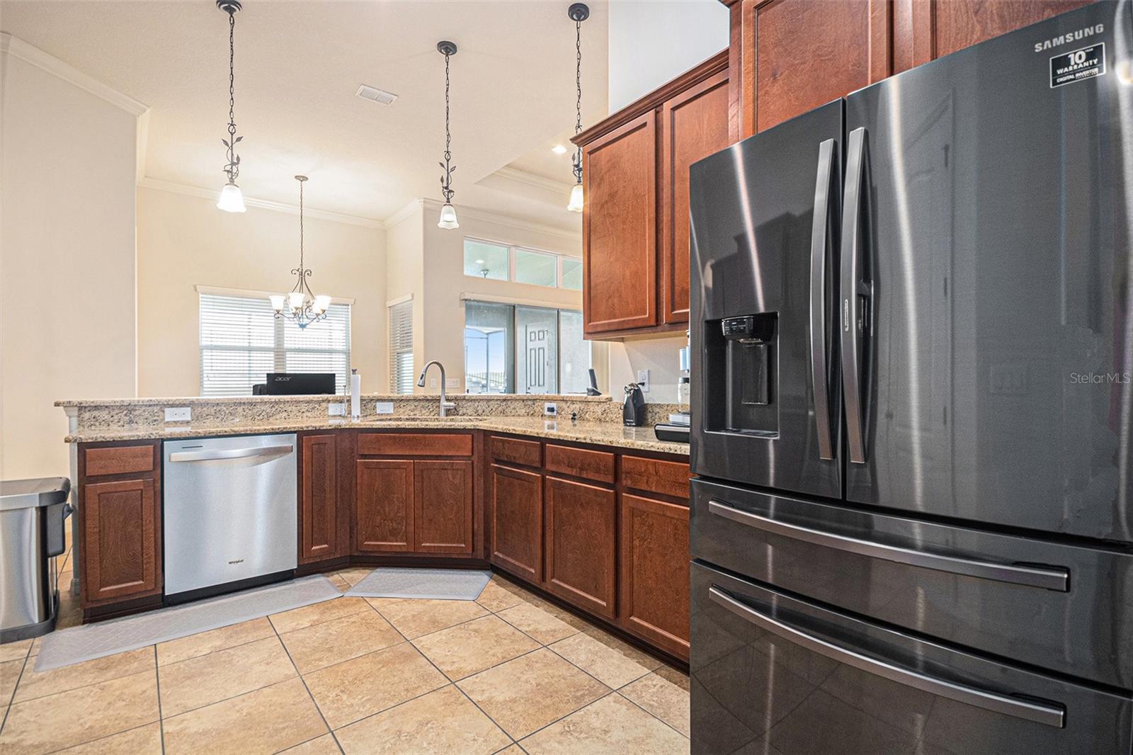 PILLARS RDG - Residential