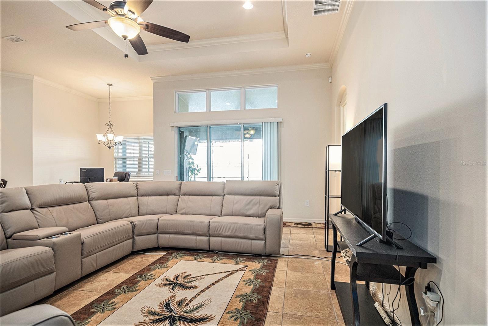 PILLARS RDG - Residential