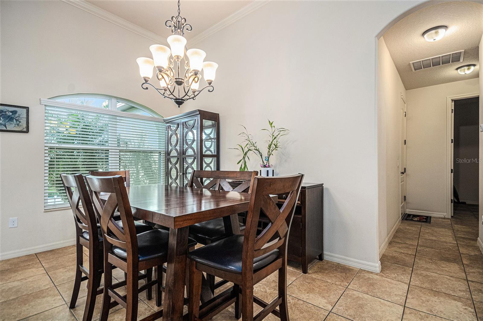 PILLARS RDG - Residential