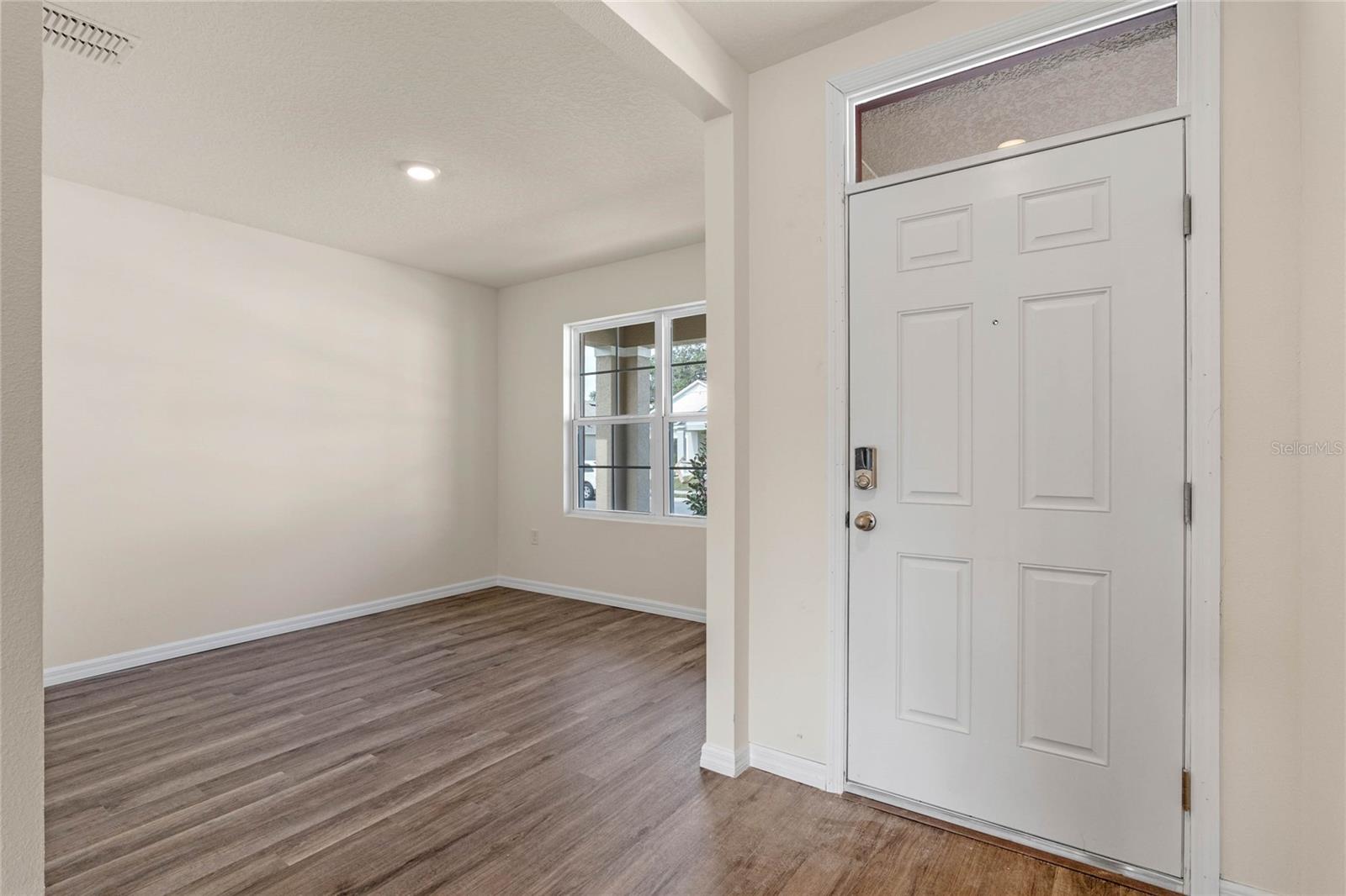 5896 GALLOPING DRIVE