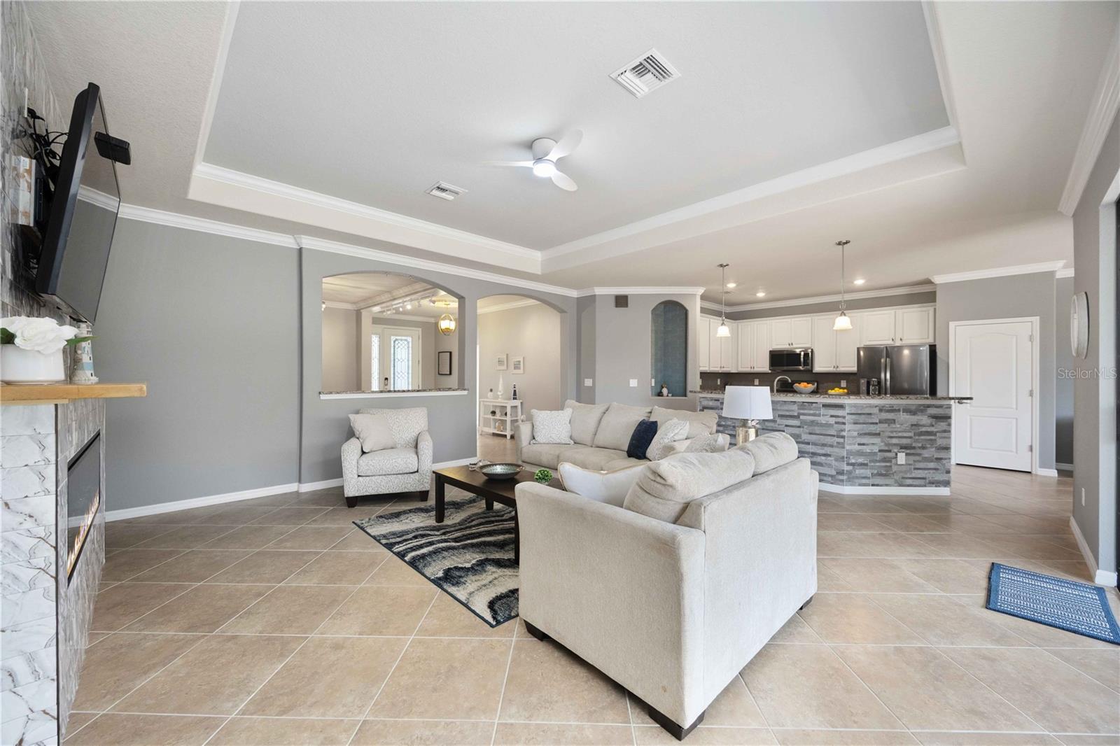 GRAN PARADISO PH 1 - Residential