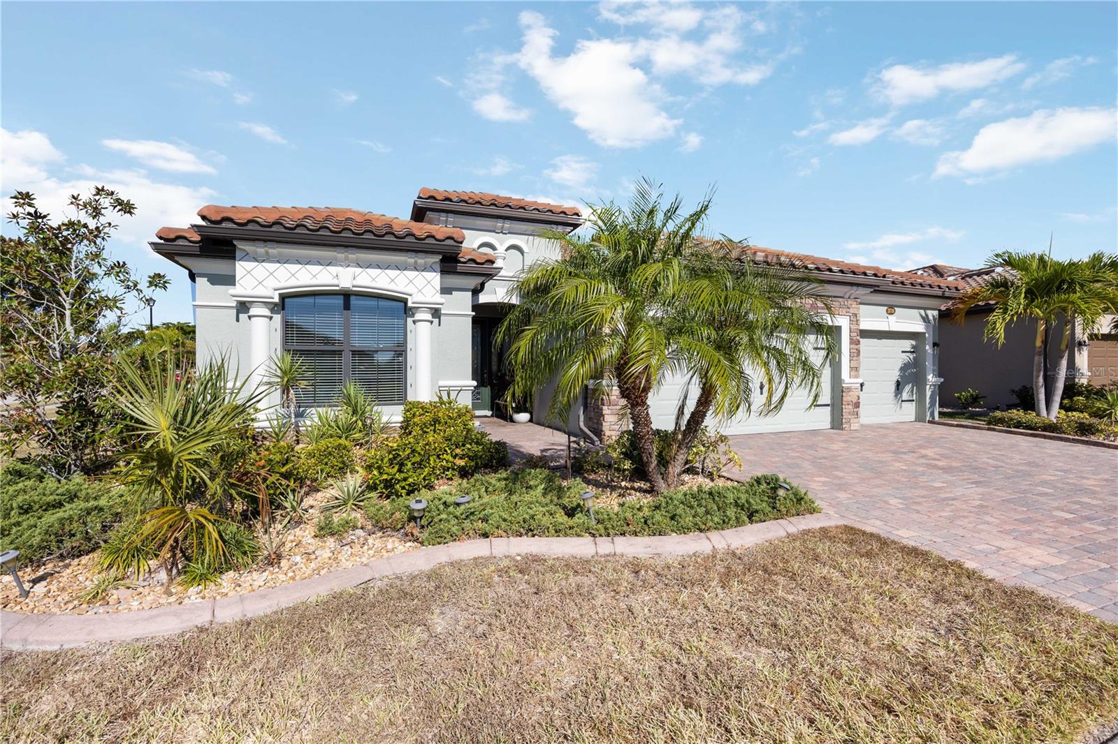 GRAN PARADISO PH 1 - Residential