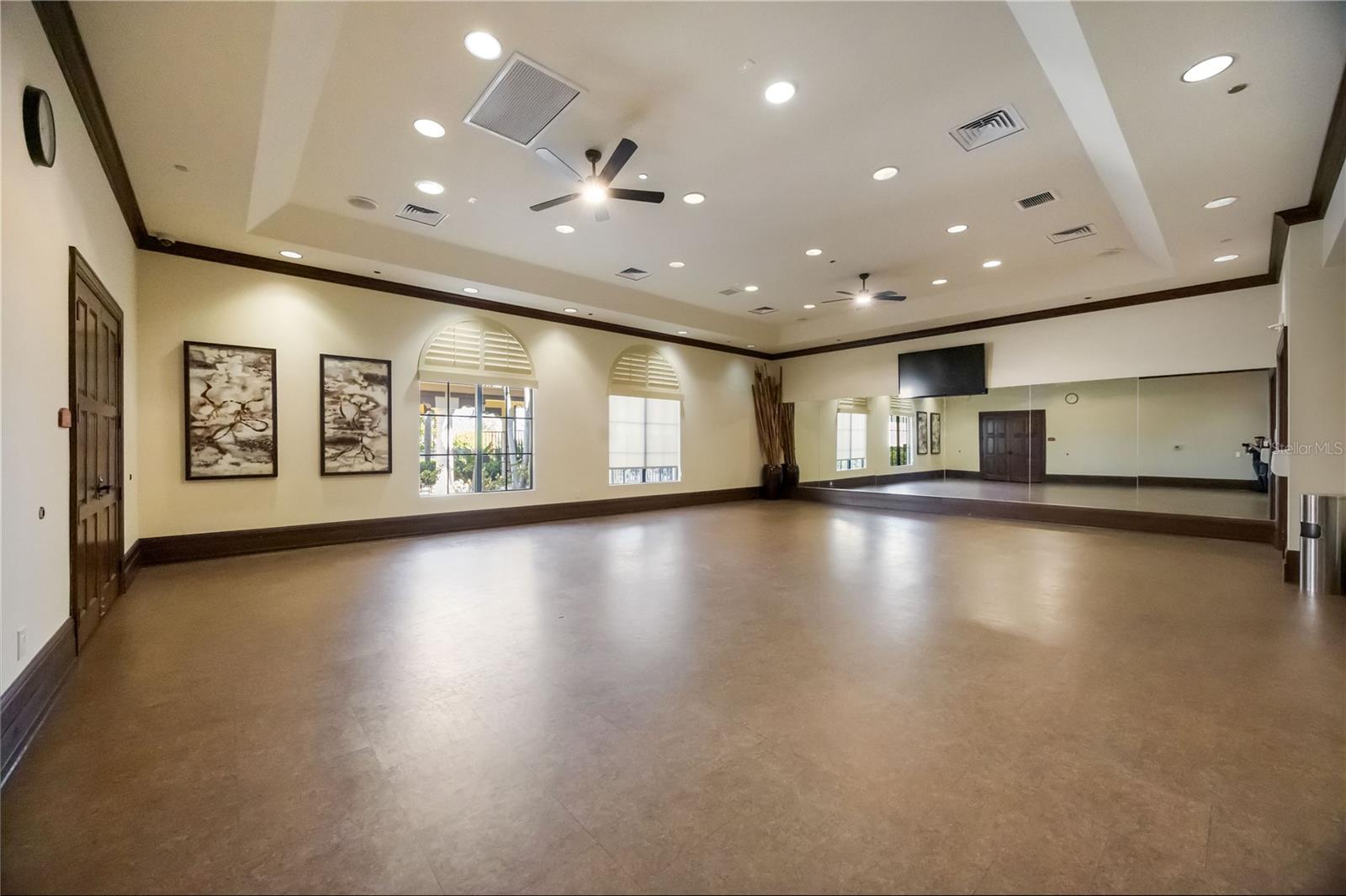 GRAN PARADISO PH 1 - Residential