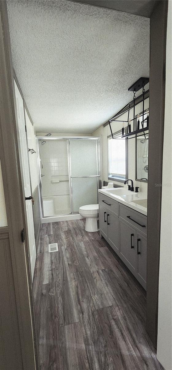 DENNIS UN 01 - Residential