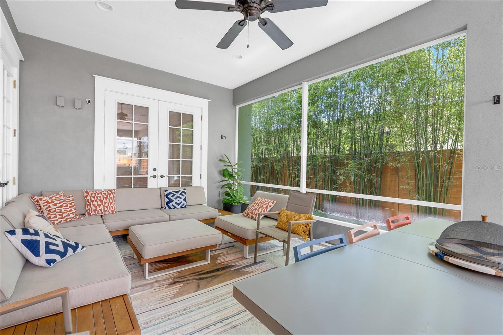 EDWARDS LANE PARK - Residential
