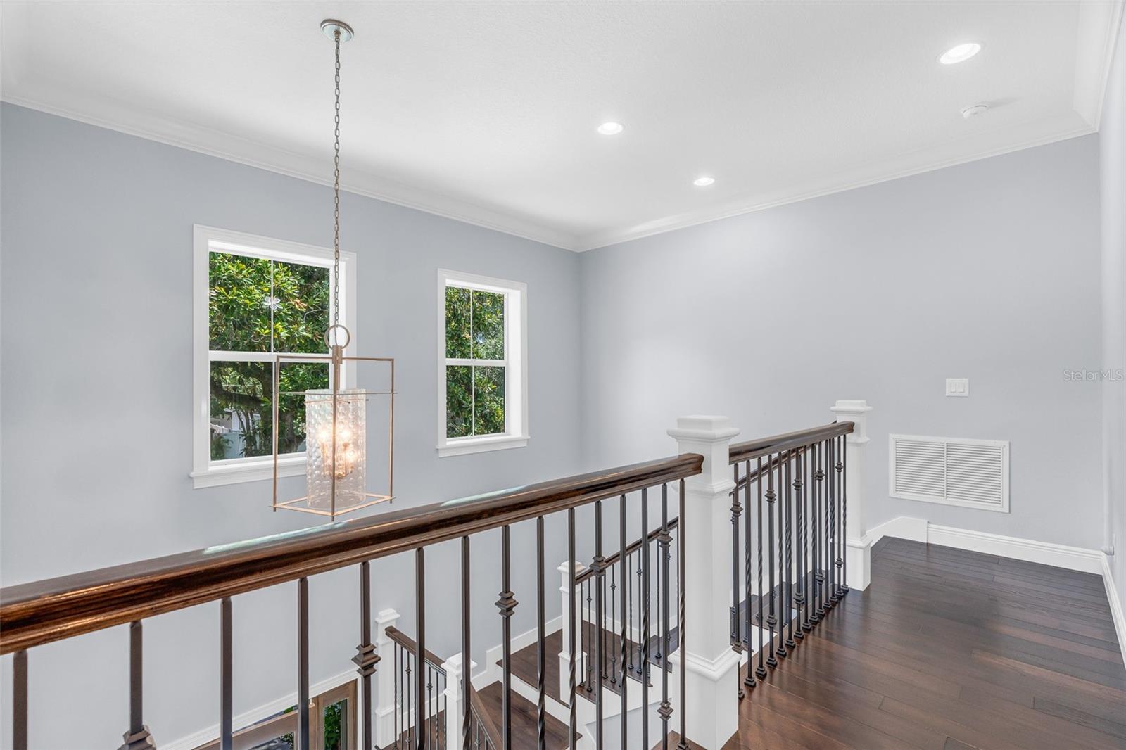EDWARDS LANE PARK - Residential