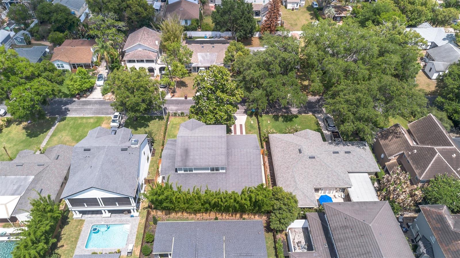 EDWARDS LANE PARK - Residential