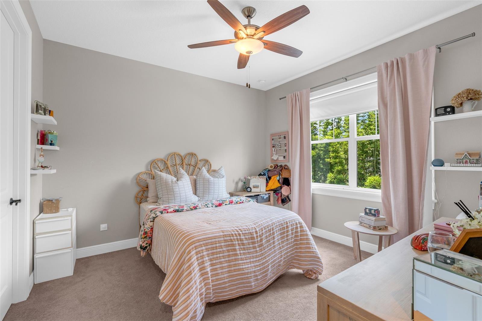 EDWARDS LANE PARK - Residential