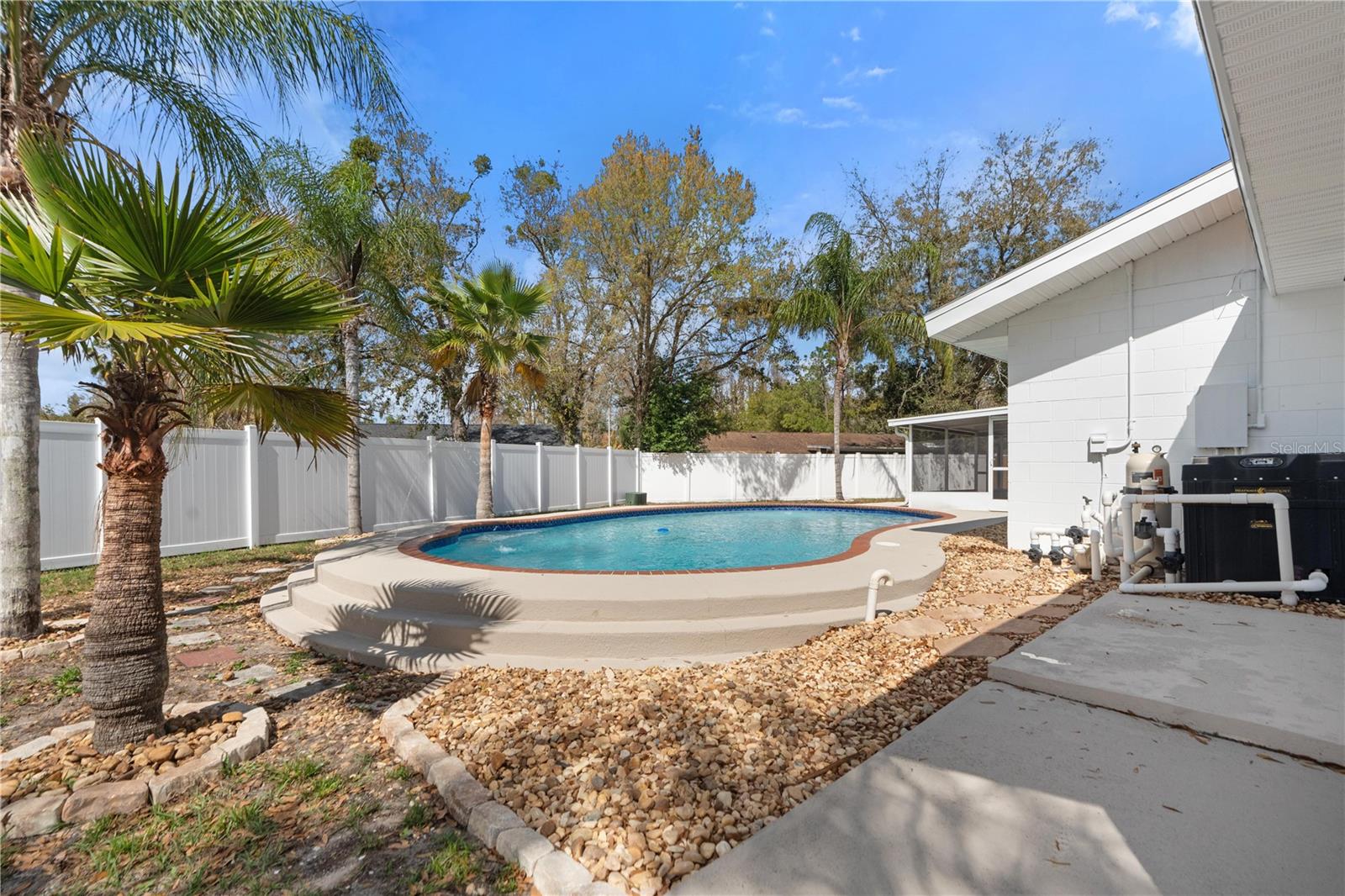 CARROLLWOOD MEADOWS UN II SEC - Residential