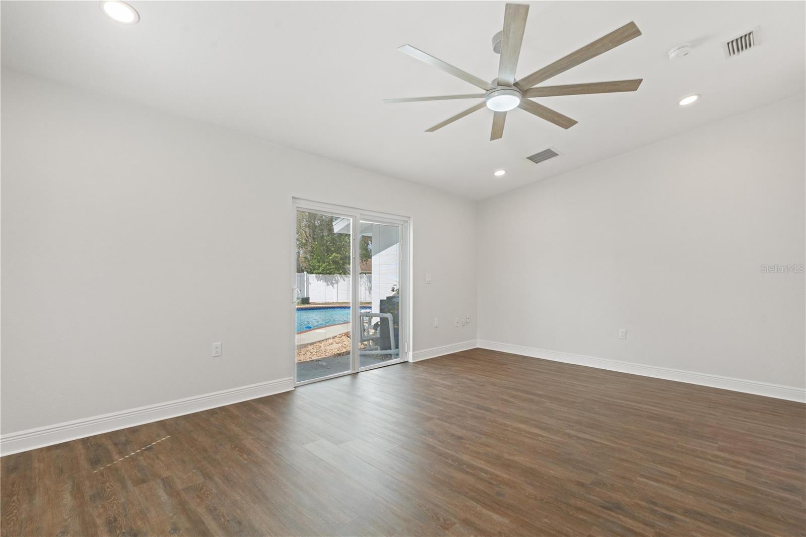 CARROLLWOOD MEADOWS UN II SEC - Residential