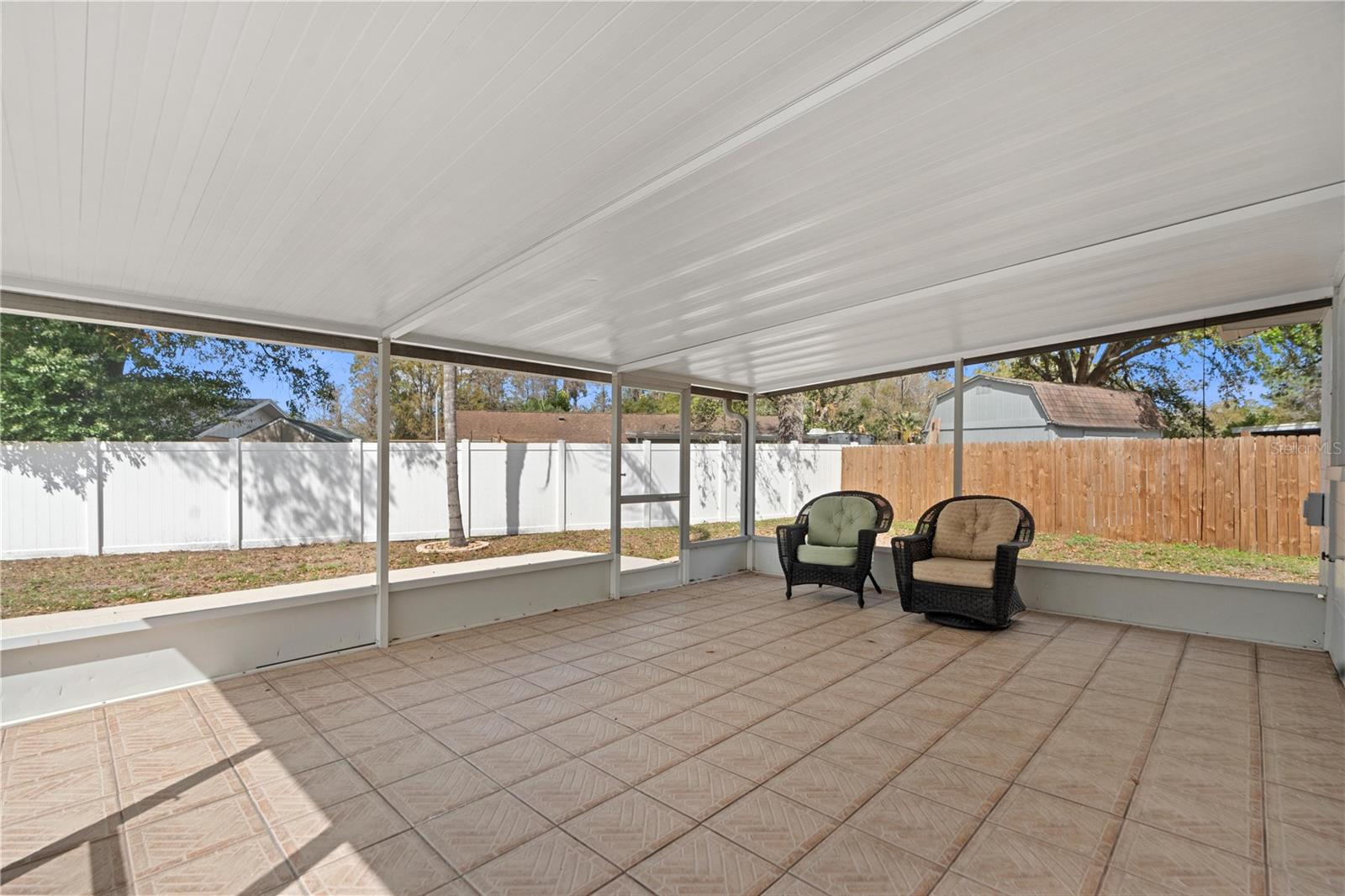 CARROLLWOOD MEADOWS UN II SEC - Residential