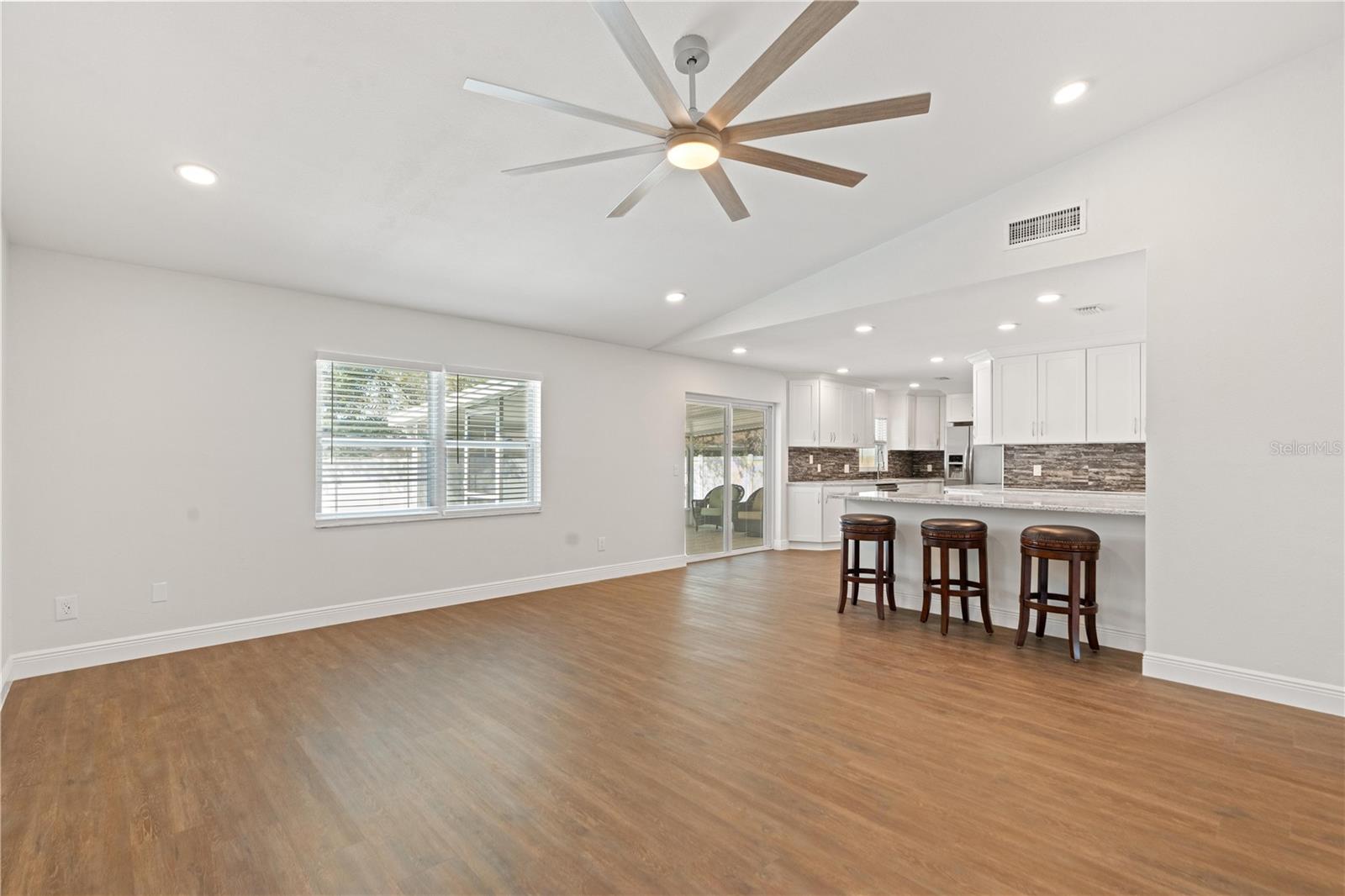 CARROLLWOOD MEADOWS UN II SEC - Residential