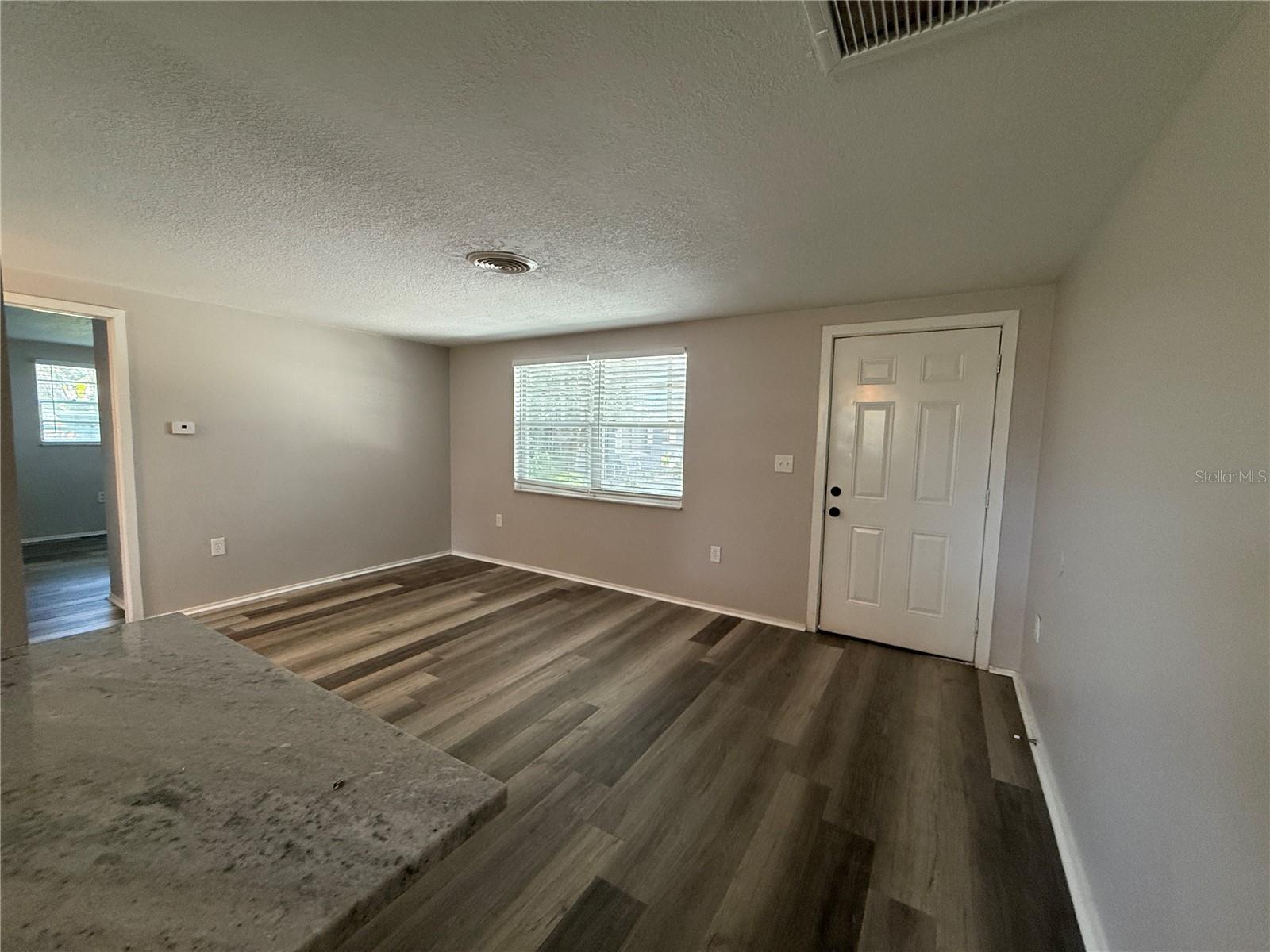 NOKOMIS - Residential Lease