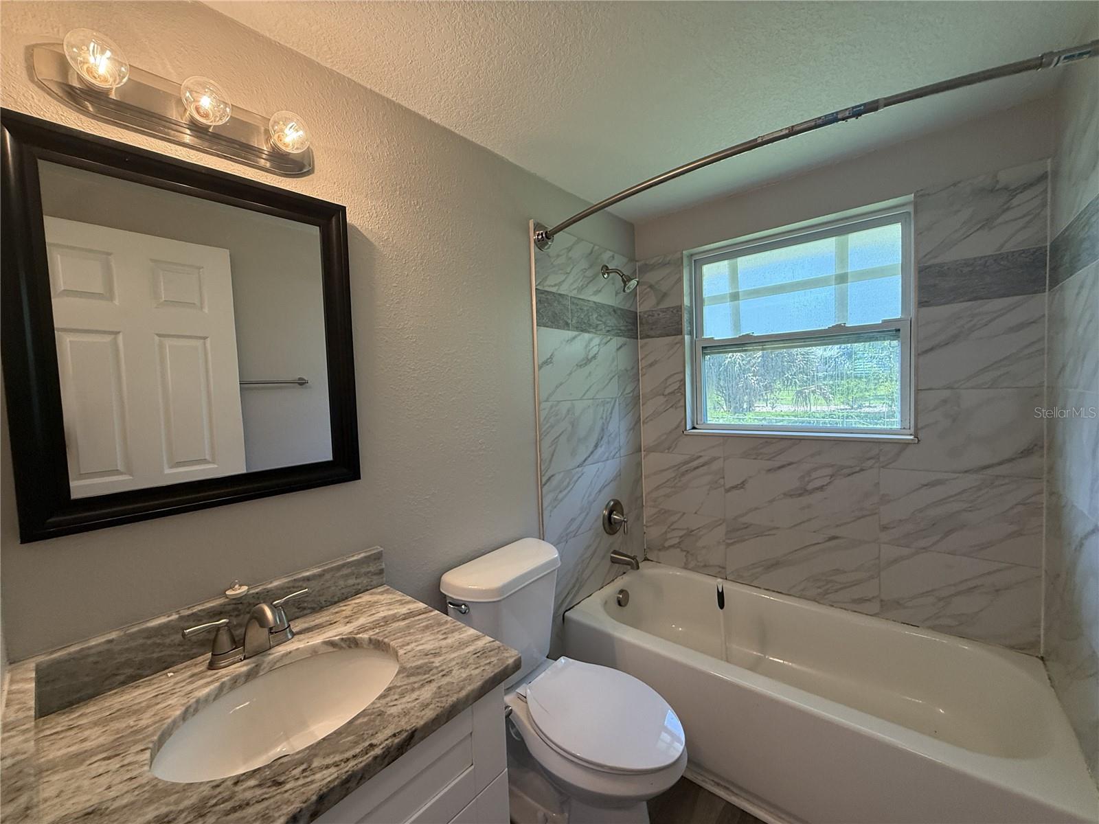 NOKOMIS - Residential Lease