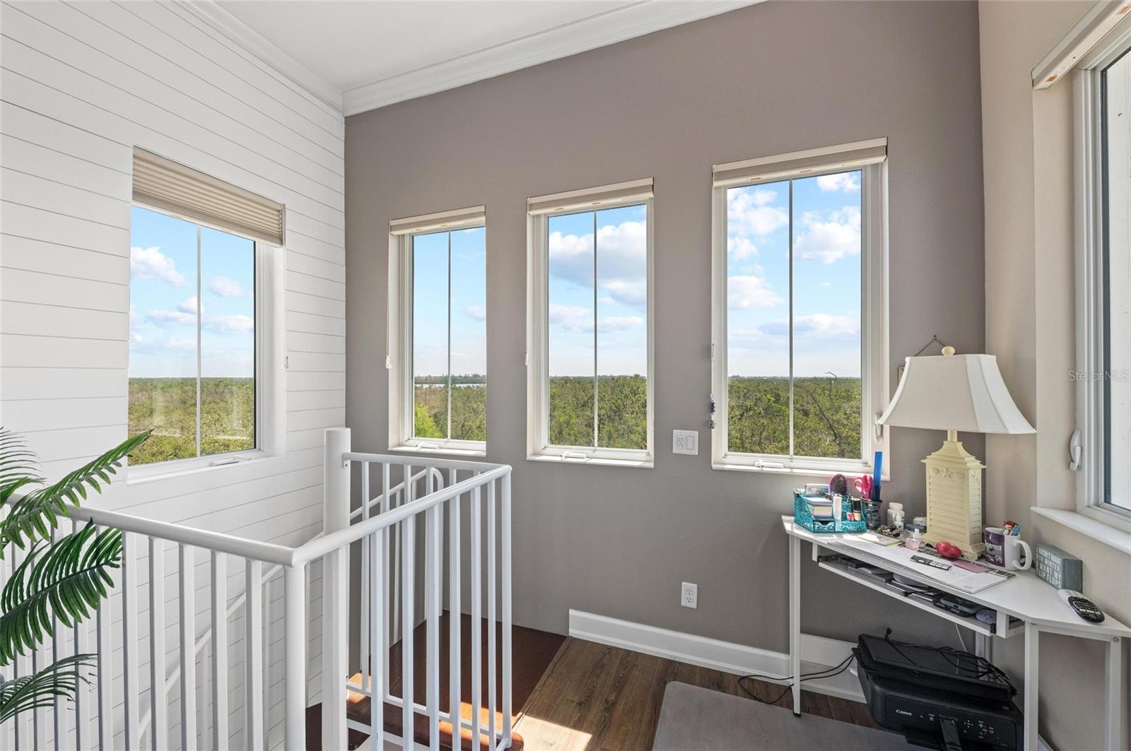 MANGROVE WALK II ON HARBOUR ISLE PH - Residential