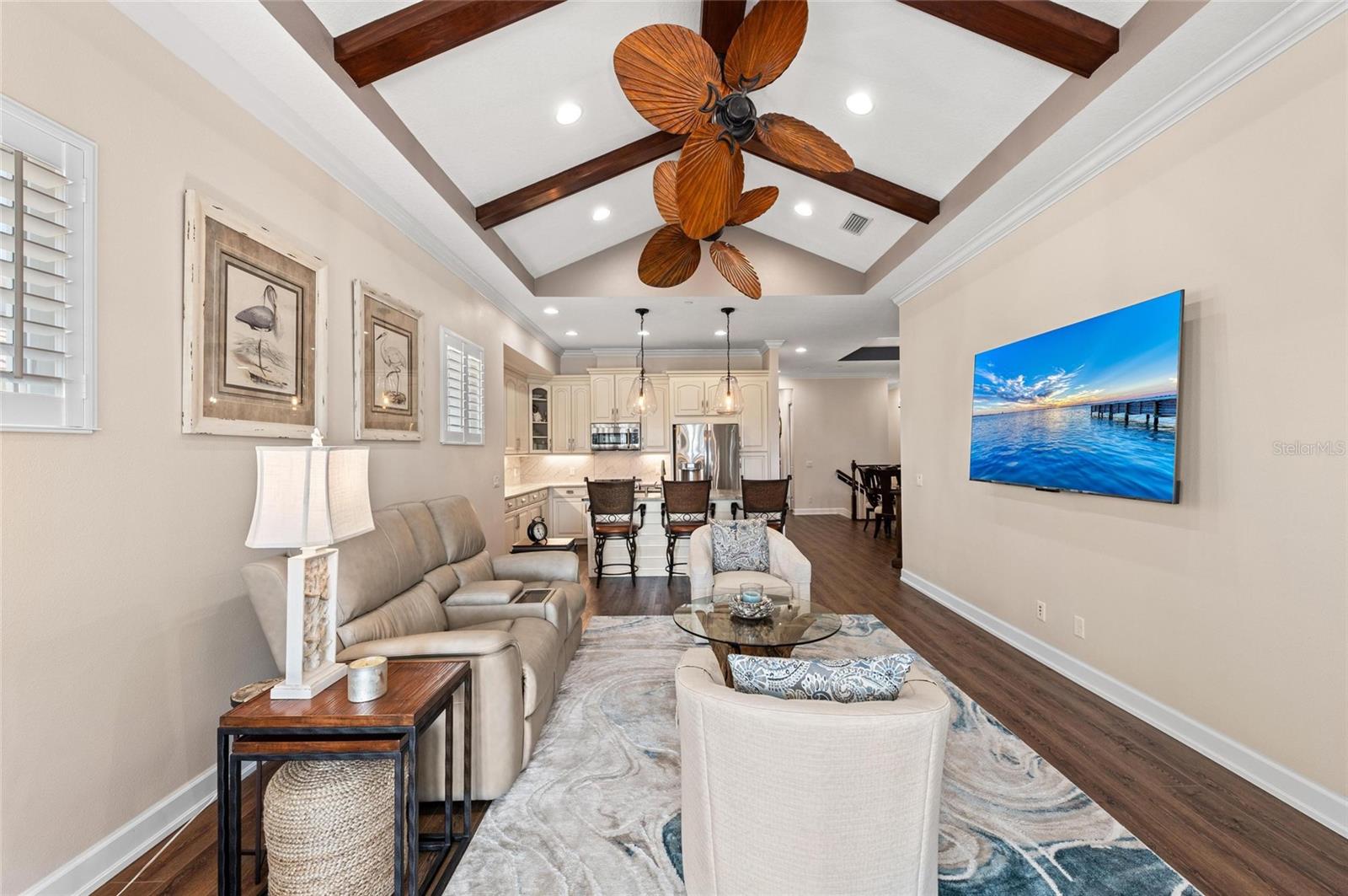 MANGROVE WALK II ON HARBOUR ISLE PH - Residential