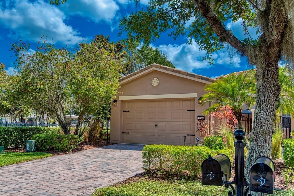 Photo of 2310 Palm Tree Drive, Kissimmee, FL 34759 (MLS # O6400003)