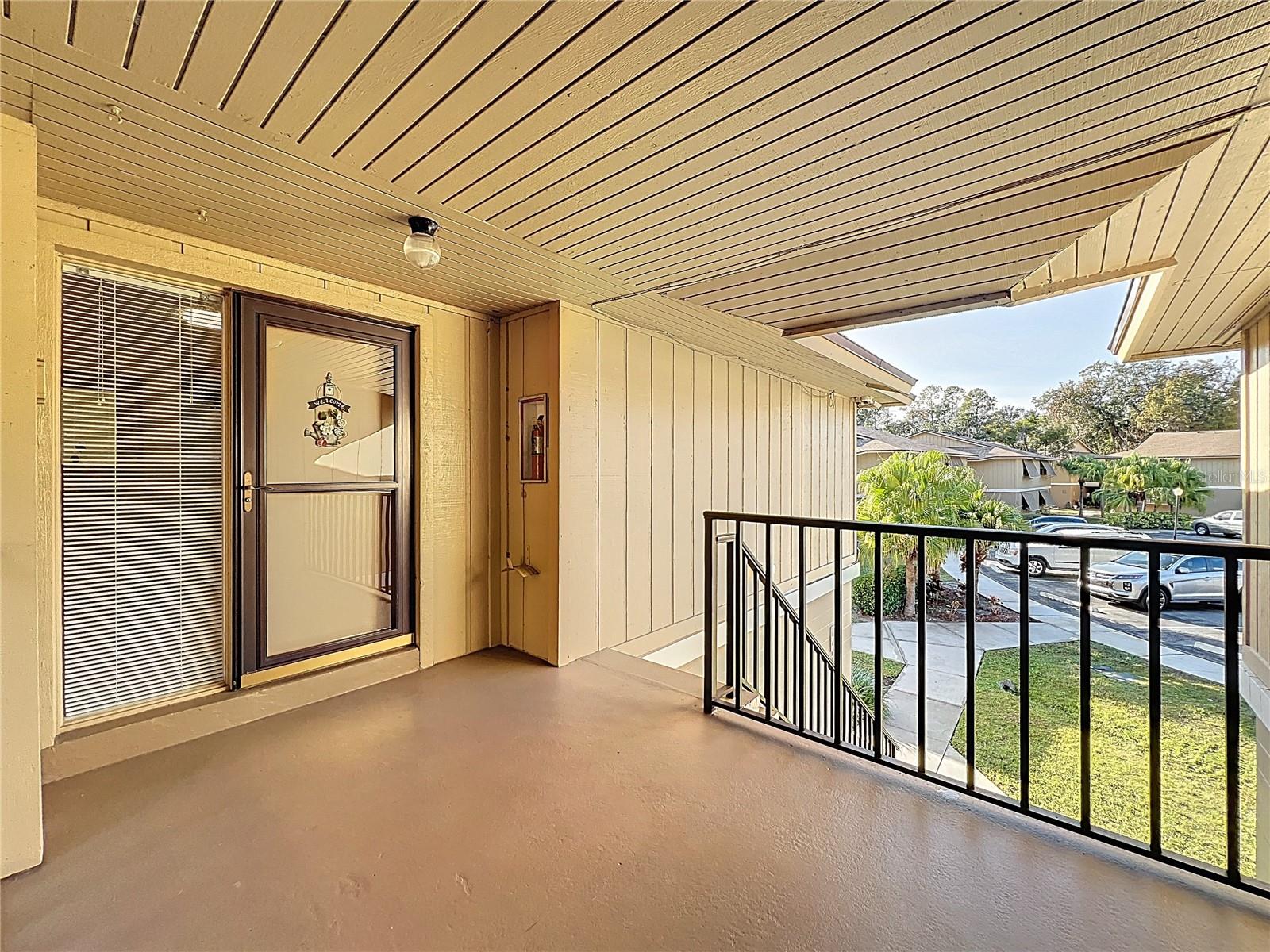 LAKESIDE CONDO APTS - Residential