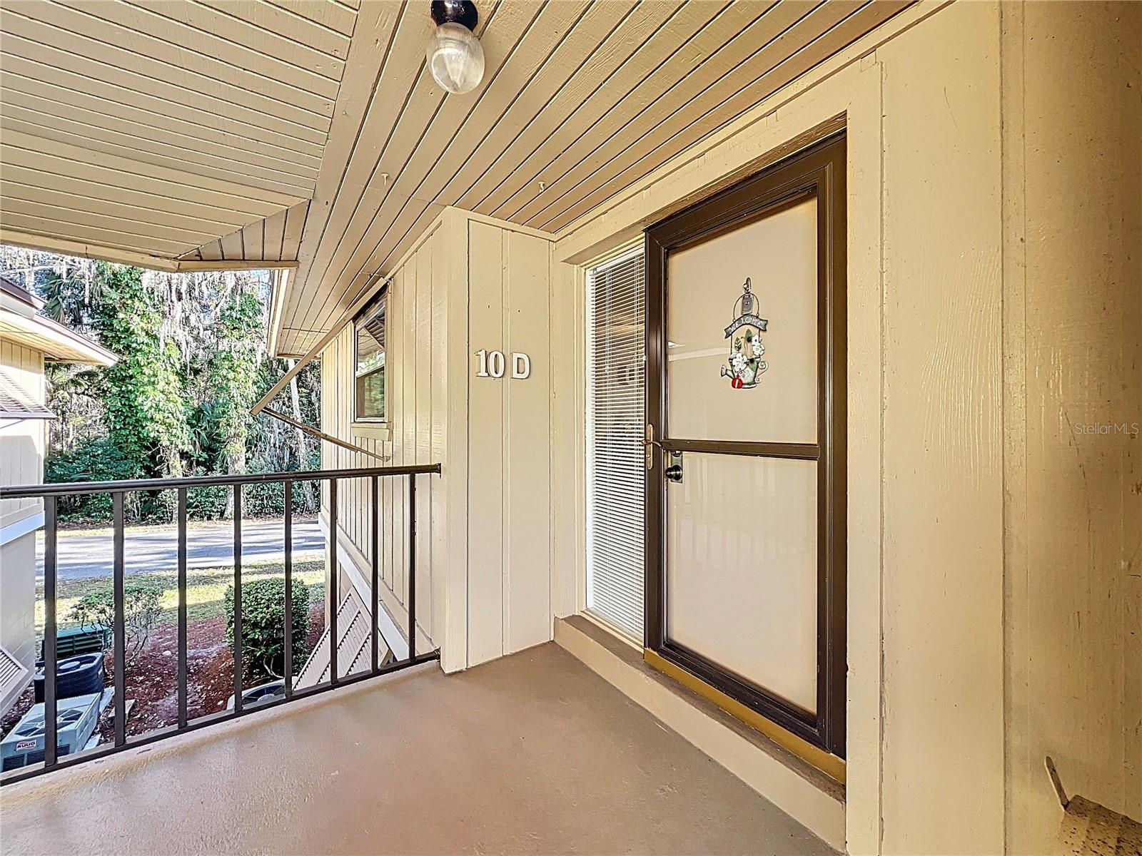 LAKESIDE CONDO APTS - Residential