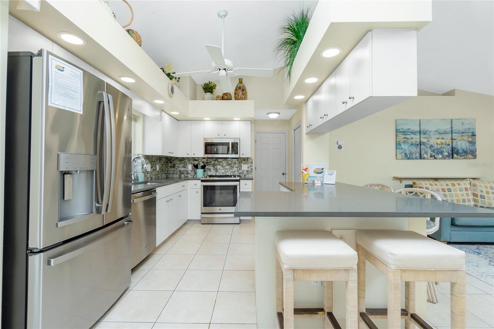 OVERBROOK GARDENS - Residential Lease