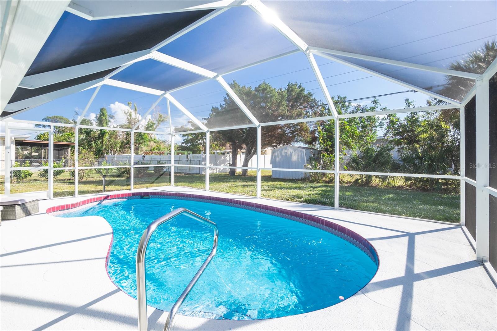 OVERBROOK GARDENS - Residential Lease