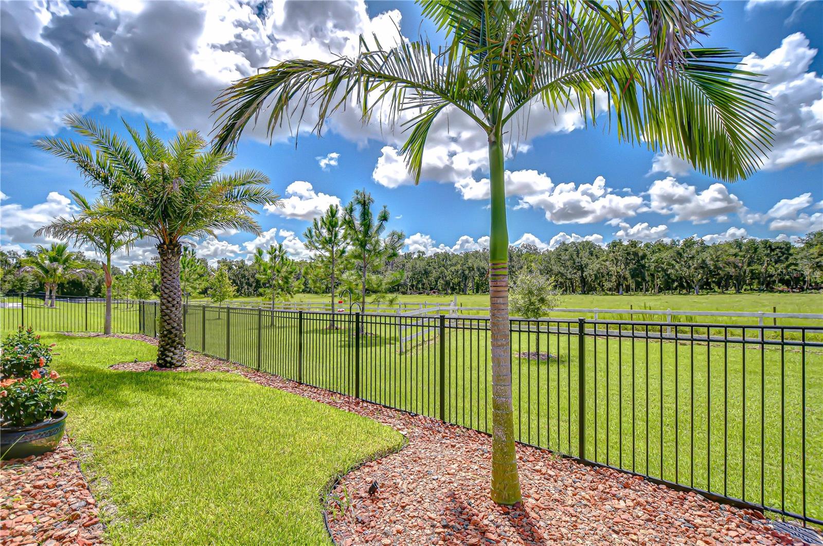 HAWKSTONE - Residential