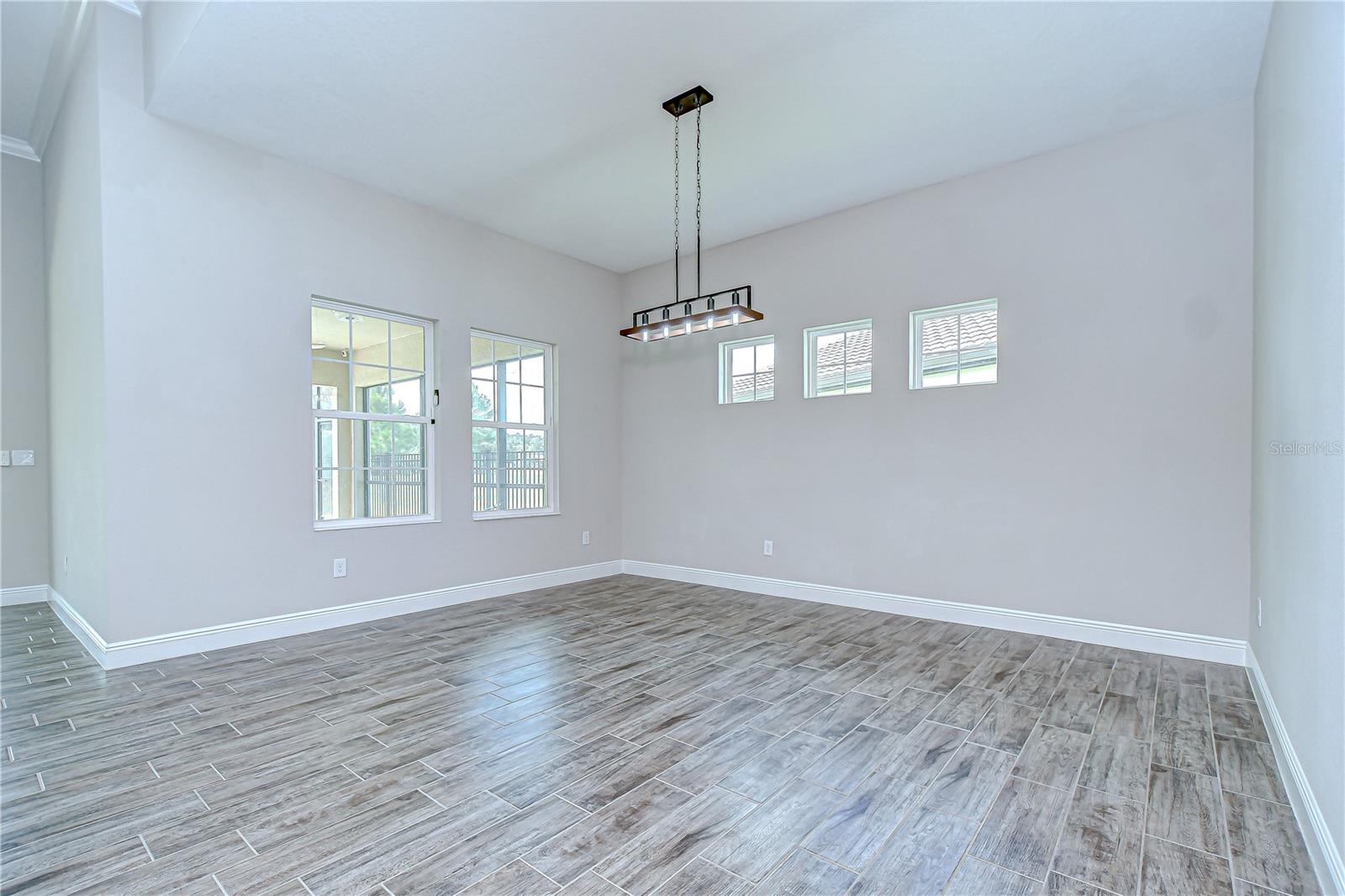 HAWKSTONE - Residential