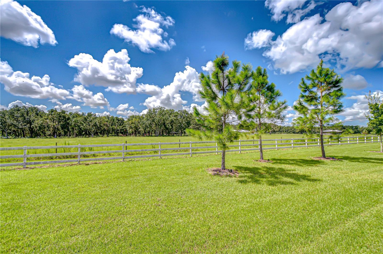 HAWKSTONE - Residential